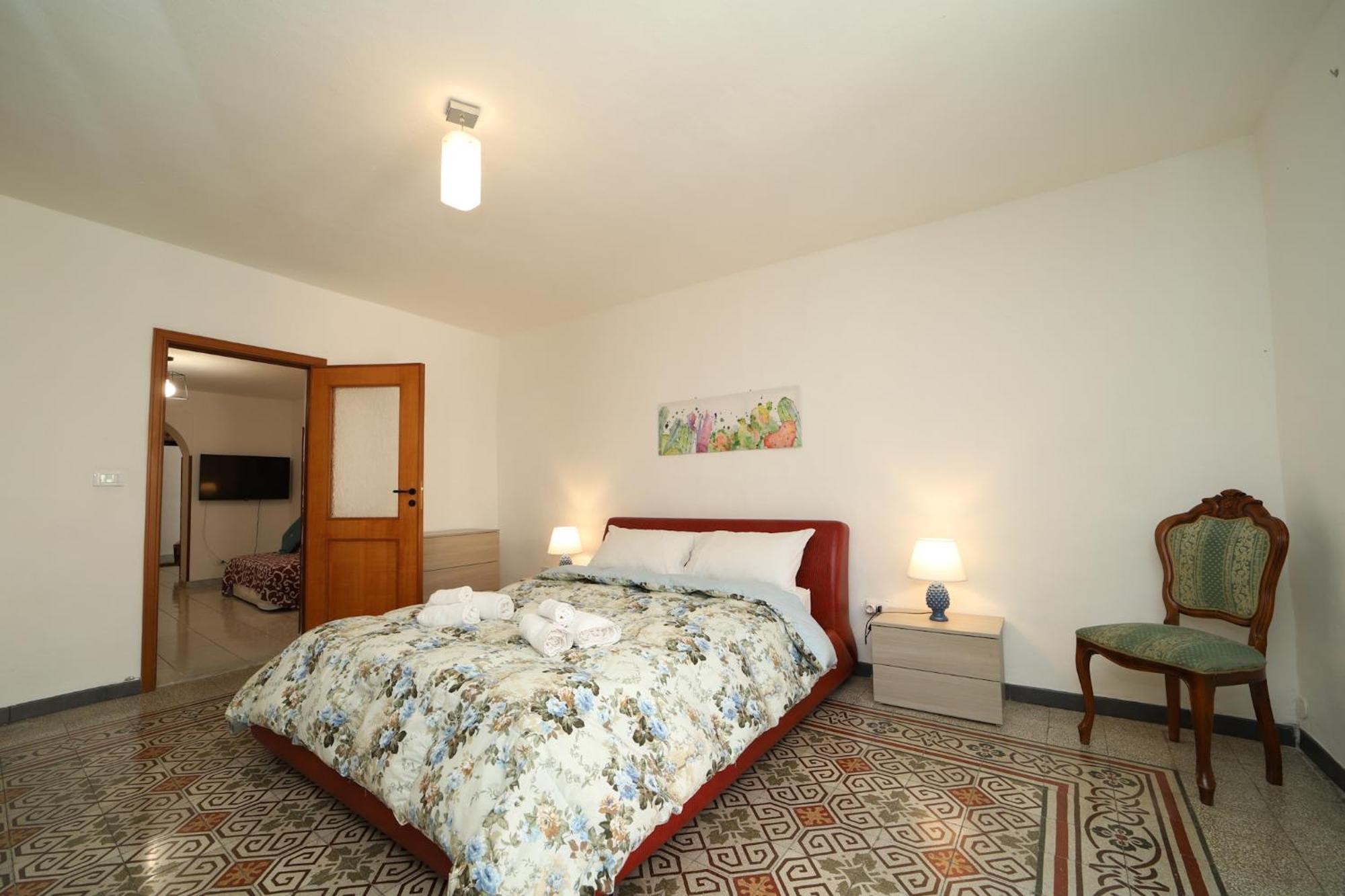 דירות פלרמו Colonna House Casa Tra La Zisa E La Cattedrale מראה חיצוני תמונה